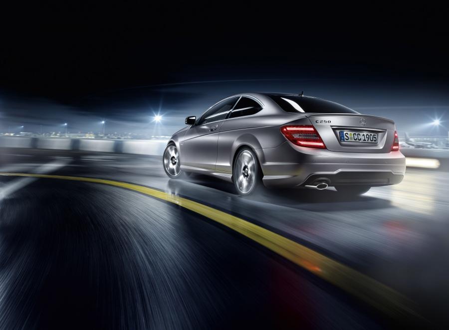  Mercedes-Benz C250 Coupe Sport 2012 года  (фото 6 из 10)